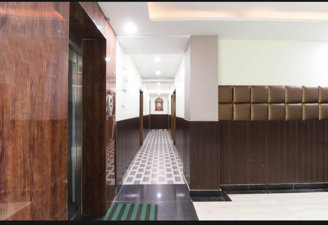 Mng Hotel Heritage Villa Kanpur Bagian luar foto